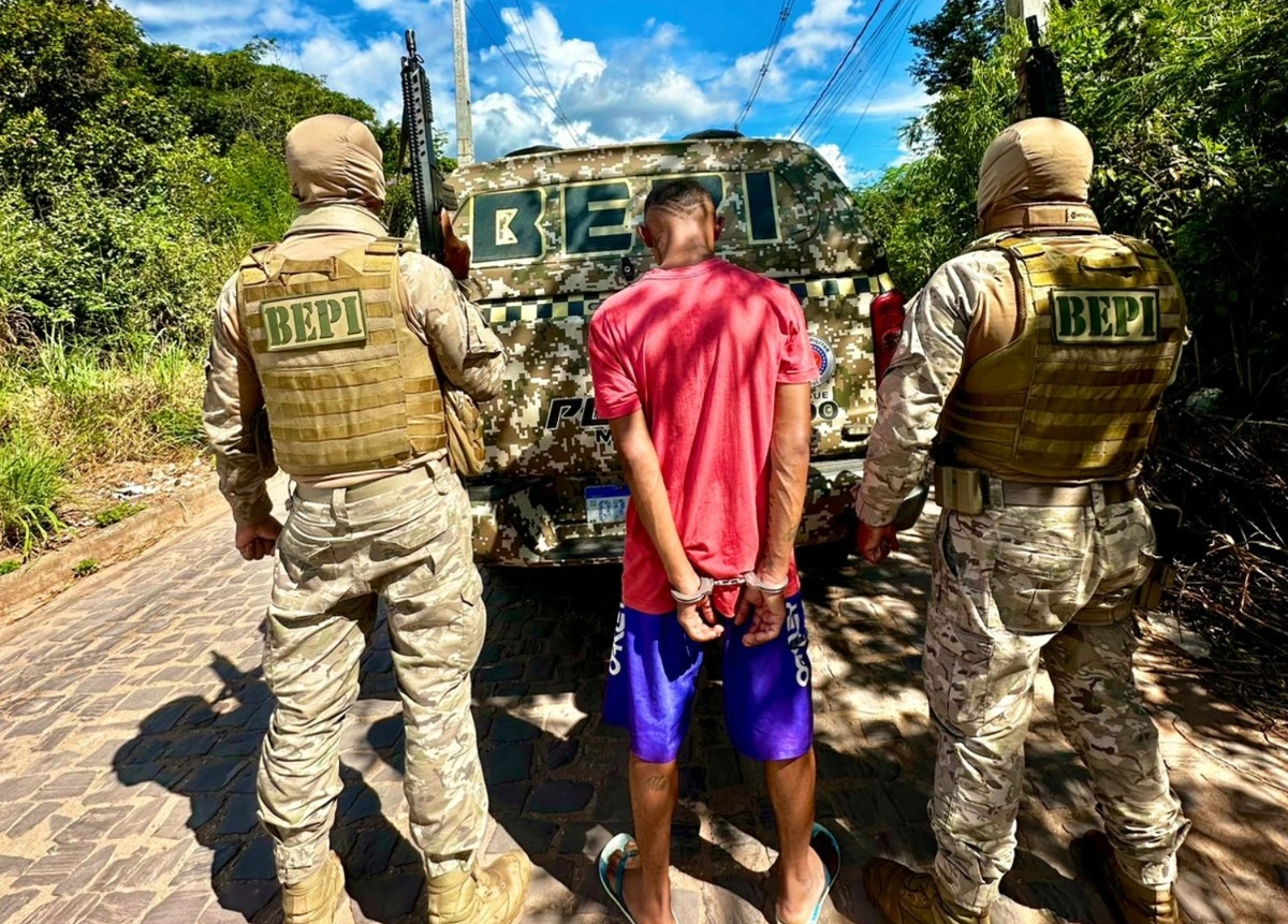 Homem é preso com mais de 30 celulares roubados no Torquato Neto, em Teresina