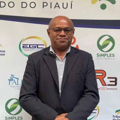 Joaquim Neto defende reativação das regionais da AVEP durante Encontro de Vereado