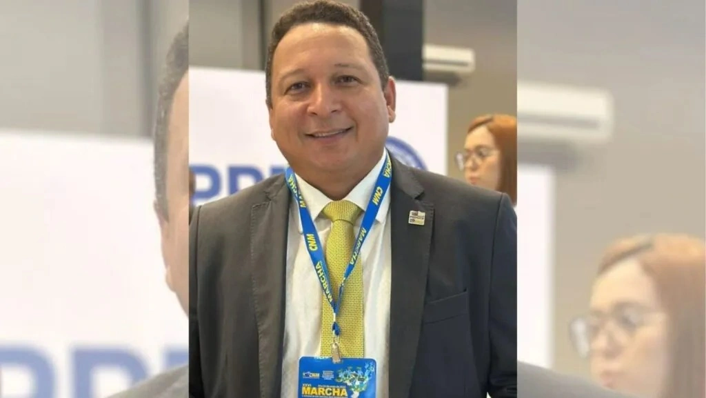 Lécio Gustavo representa Alvorada do Gurguéia na Marcha dos Prefeitos