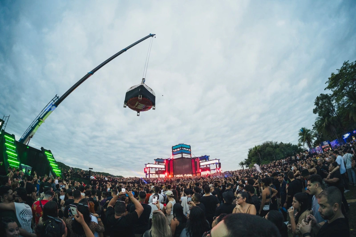 Love Again 2025: a maior festa de música eletrônica do Nordeste está chegando!