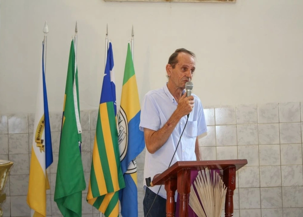 Marcelo Toledo, prefeito de Antônio Almeida
