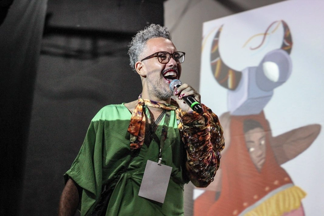 Morre o artista piauiense Vicente de Paula aos 35 anos, vítima de câncer