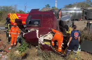 Motorista de caminhão morre após acidente na BR-230 em Barão de Grajaú (Foto: TV Conecta)