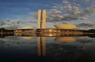 O fim da reeleição para o Poder Executivo e a coincidência de mandatos (Foto: Reprodução / Agência Brasil)