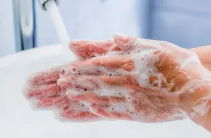 OMS alerta: lavar as mãos pode reduzir em 40% o risco de infecções graves (Foto: Prefeitura de Aguas Lindas de Goiás)