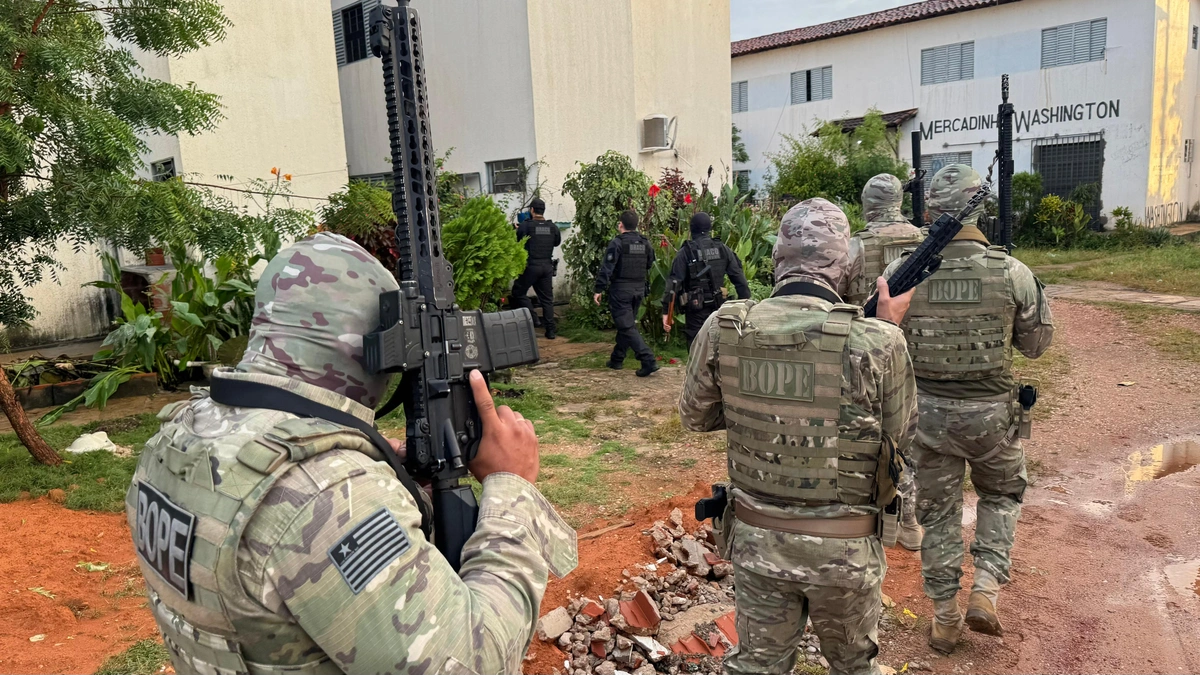 Operação Retomada 2 cumpre 144 mandados contra facção no Torquato Neto