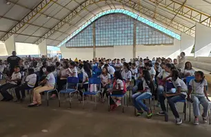 Palestra sobre combate às drogas mobiliza estudantes em Palmeirais (Foto: Reprodução)