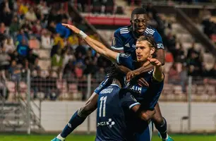 Paris FC garantiu acesso à primeira divisão da França - (Foto: Divulgação / Paris FC)