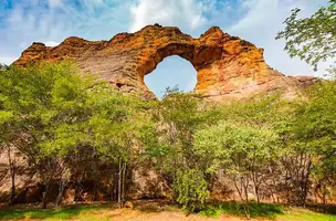 Parque Nacional Serra da Capivara (Foto: Reprodução/Chico Rasta/Ministério do Turismo)