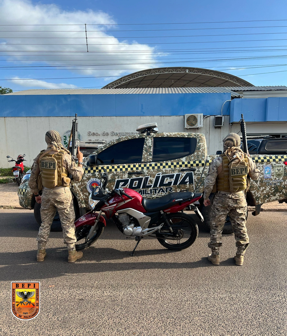 PM prende dupla com drogas e flagra tentativa de suborno durante operação em Picos