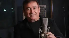 Prefeito de Palmeira do Piauí confirma show de Amado Batista no aniversário da cidade (Foto: Reprodução)