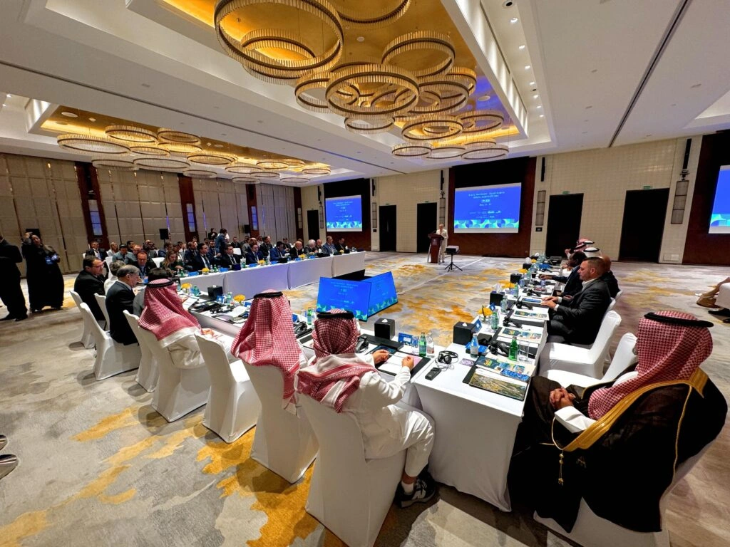 Rafael Fonteles apresenta potencial econômico do Nordeste na Arábia Saudita