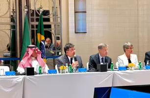 Rafael Fonteles apresenta potencial econômico do Nordeste na Arábia Saudita (Foto: Reprodução)
