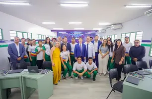 Severo Eulálio visita escola referência em educação integral no Piauí (Foto: ASCOM)