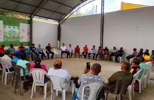 Sindicato de agricultores discute animais soltos em Timon (Foto: Reprodução)
