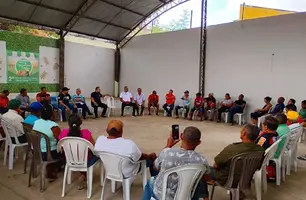 Sindicato de agricultores discute animais soltos em Timon (Foto: Reprodução)