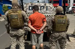 Suspeito de tráfico é preso com quase 2 kg de drogas e R$ 8 mil em Floriano (Foto: Divulgação/BEPI)