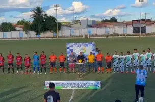 Taça Viturino Barbosa tem abertura oficial no Estádio Fialhão em Simplício Mendes (Foto: Reprodução - Redes sociais)