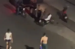 Vídeo mostra homem agredindo companheira em via pública de Floriano (Foto: Reprodução)