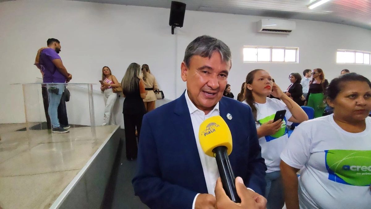 Wellington Dias participa de cerimônia de adesão do 'Acredita no Primeiro Passo'