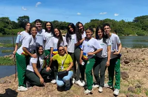 Alunos do Piauí mergulham no meio ambiente com visita ao CEA e floresta fóssil (Foto: Ascom Semarh)