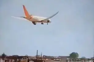 Avião com 242 pessoas cai na Índia logo após decolagem (Foto: Reprodução)