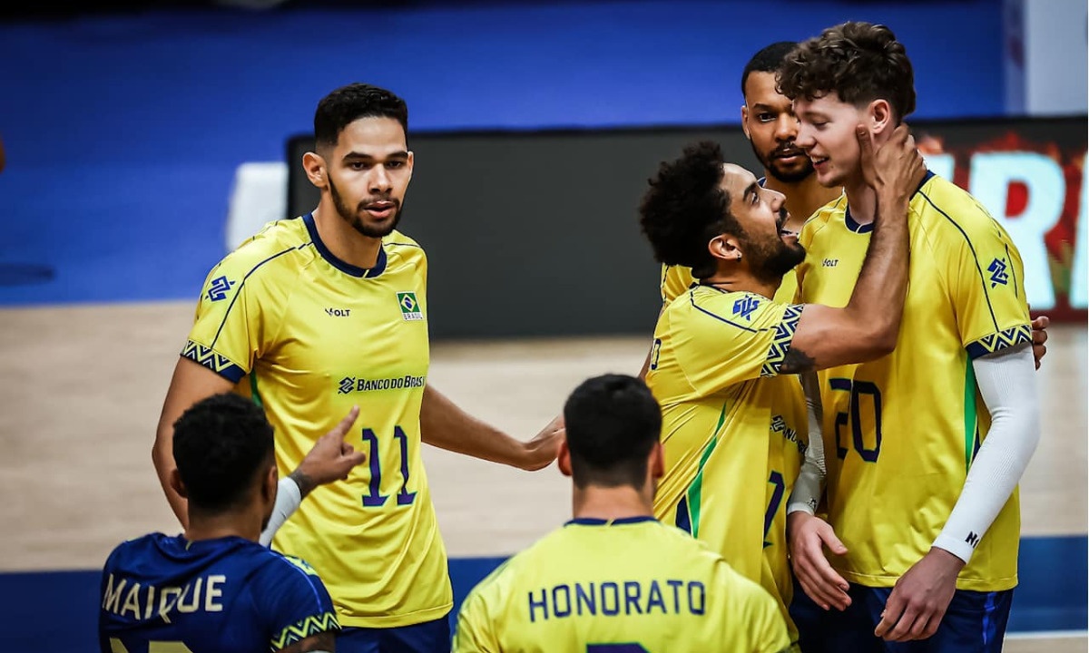 Brasil domina Eslovênia e conquista terceira vitória na VNL 2025