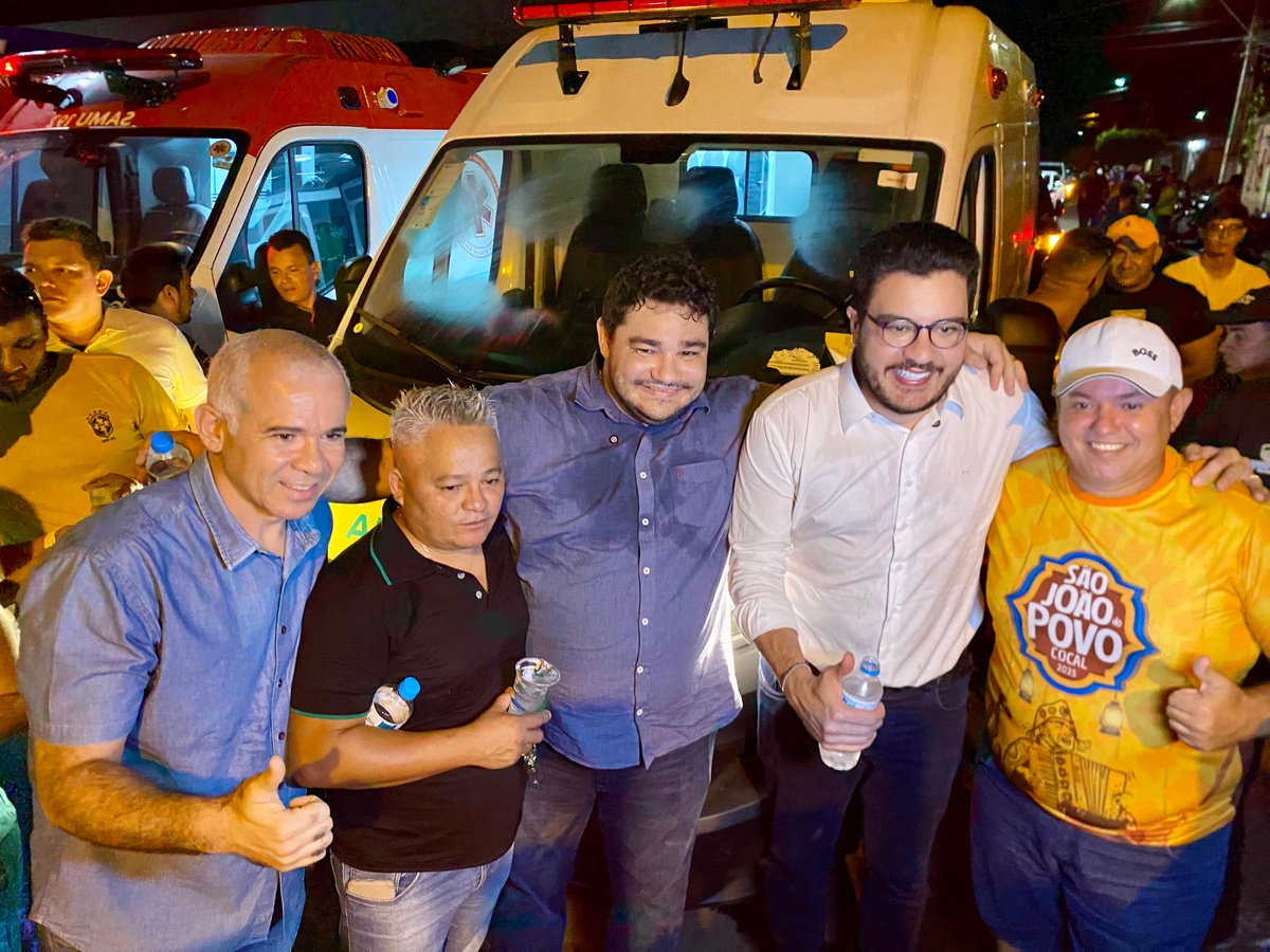 Cocal do Piauí recebe novas ambulâncias com apoio de Tiago Vasconcelos