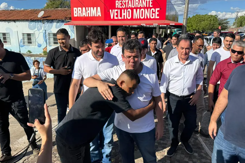 Em Floriano, Rafael Fonteles anuncia reforma e ampliação do cais da cidade