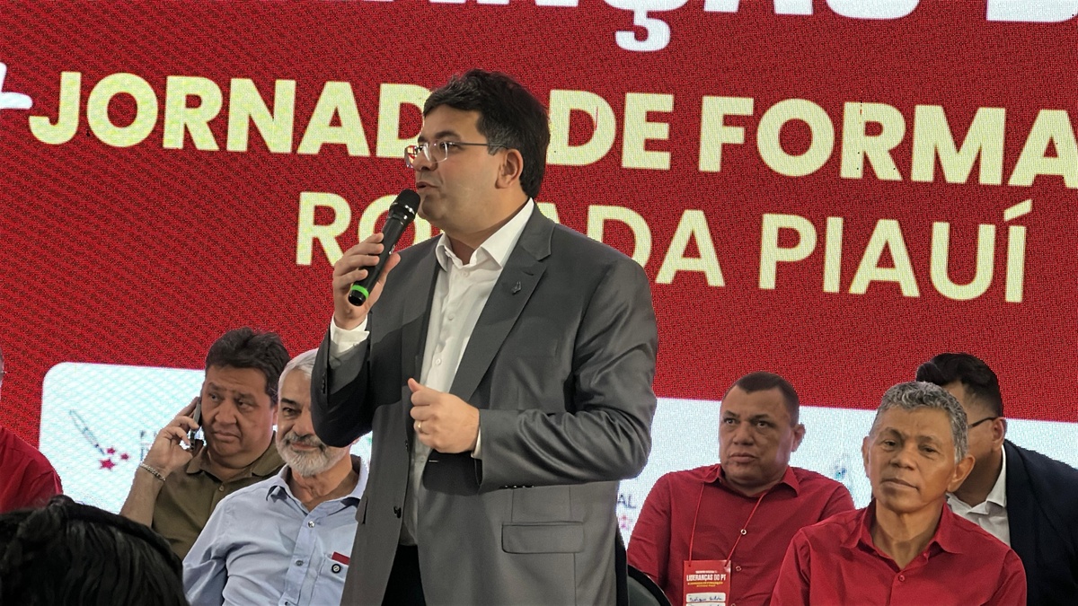 Encontro estadual do PT reúne lideranças em Teresina