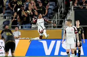 Flamengo fecha primeira fase do Mundial em empate com o Los Angeles (Foto: Nathan Ray Seebek/Reuters)