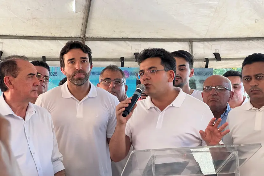 Governador entrega reforma do CETI Jacob Demes em Floriano com investimento de R$ 1,9 mi