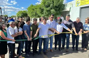 Governador inaugura pavimentação asfáltica em rodovias e vias urbanas de Curral Novo do Piauí (Foto: Conecta Piauí)