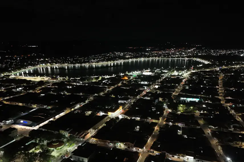 Governador participa da 9ª noite dos festejos de Santo Antônio em Campo Maior