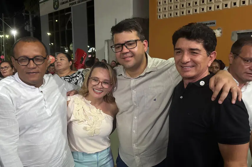 Governador participa da 9ª noite dos festejos de Santo Antônio em Campo Maior