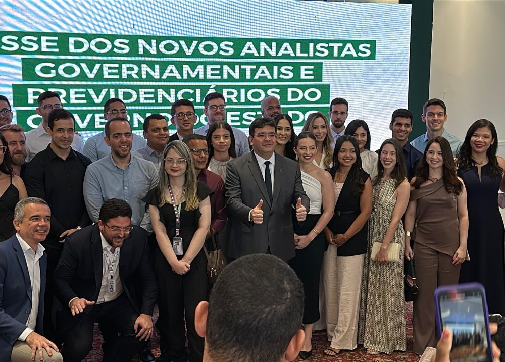 Governo do Piauí empossa novos analistas e reforça quadro técnico da administração pública