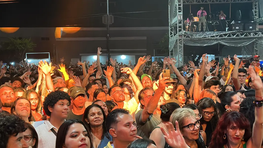 Música e cultura dominam a segunda noite do Festival de Inverno em Pedro II