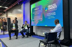 Painel 22 debate nova industrialização e desafios energéticos (Foto: Conecta Piauí)
