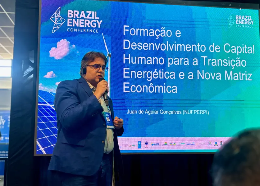 Painel debate qualificação profissional para impulsionar transição energética no Piauí