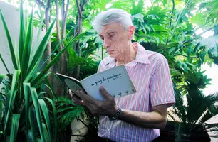 Paulo Machado, poeta teresinense (Foto: Gabriel Torres/Revista Acrobata)