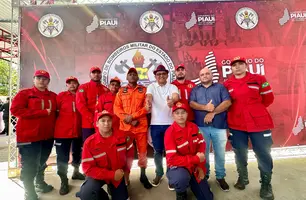 Prefeito Abdoral Melo prestigia inauguração da sede do Corpo de Bombeiros em Esperantina (Foto: Reprodução)