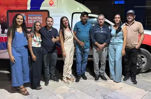 Prefeito Hugo Rosal entrega ambulância para reforçar atendimento em Palmeira do PI (Foto: Reprodução)