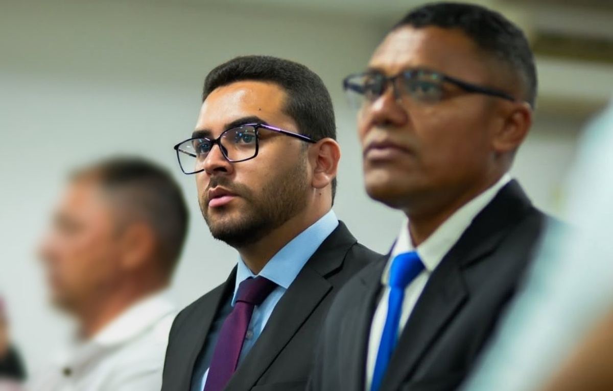 Prefeito Jean Carlos e do vice-prefeito Vital Cirilo