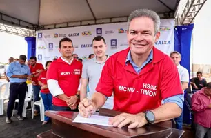 Prefeito Rafael Brito assina regulamento para seleção de beneficiários do Minha Casa Minha Vida em Timon (Foto: Reprodução)