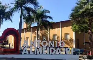 Prefeitura de Antônio Almeida (Foto: Reprodução)