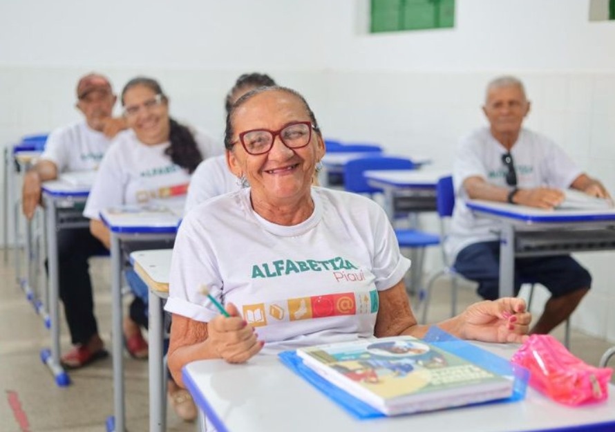 Seduc convoca novos profissionais para o Programa Alfabetiza Piauí
