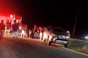 Acidente envolvendo caminhonete e motocicleta deixa feridos em Parnaíba (Foto: Reprodução)