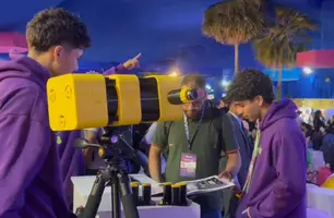 Alunos seduc apresentam telescópios projetados via 3D no Neon 2025 (Foto: Conecta Piauí)