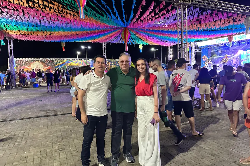 Caxingó encerra tradicional Arraiá do Povo com muita cultura e grande show musical