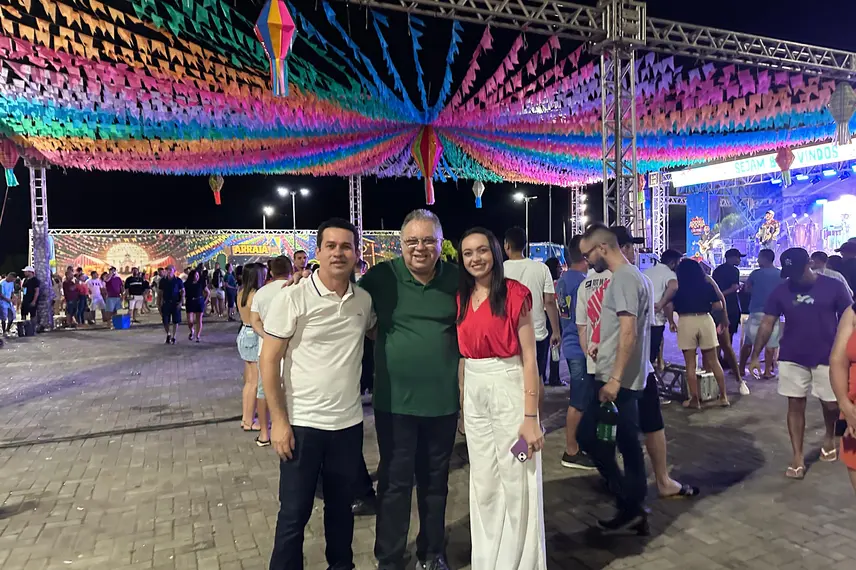 Caxingó encerra tradicional Arraiá do Povo com muita cultura e grande show musical